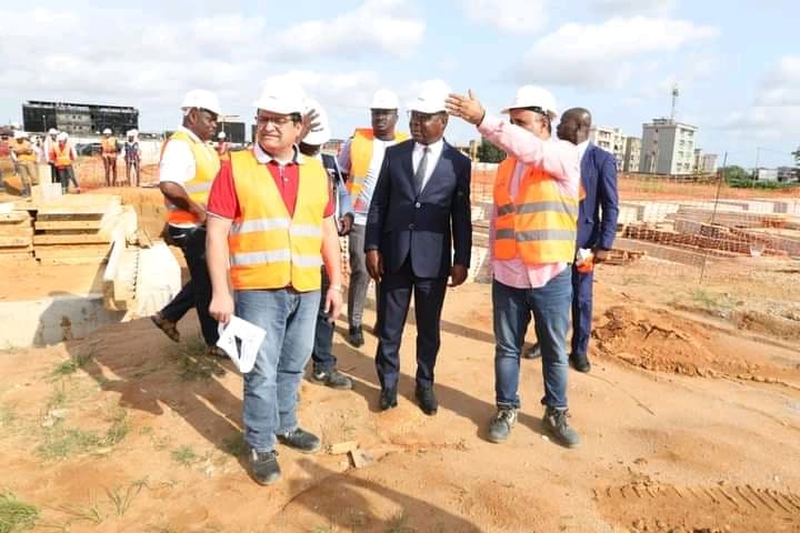 Côte d'Ivoire : Abobo, le Ministre de la santé s'imprègne des travaux de construction du futur CHU