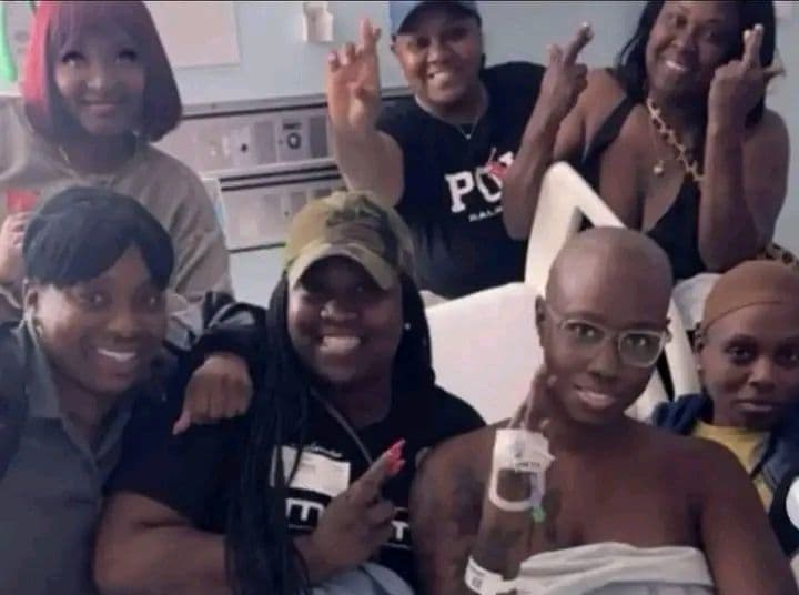 USA : Atteinte d’un cancer au dernier stade, elle organise ses funérailles avec ses copines avant sa mort