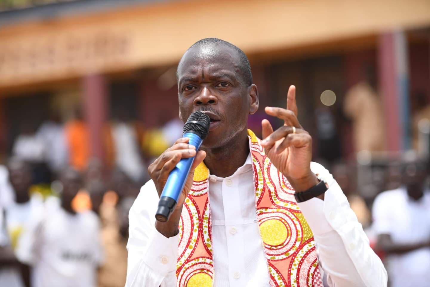 Côte d'Ivoire : Sinfra, Épiphane Zoro aux élèves: "Il faut vous intéresser aux journées carrières"