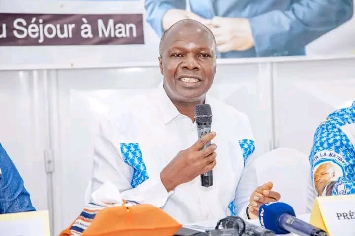 Côte d'Ivoire : Mabri Toikeusse raconte, « Le jour où j’ai fui Abidjan en pirogue pendant la crise électorale de 2020 »