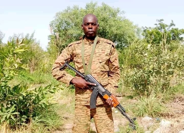 Burkina Faso : Faso biiga dit Rasta, la nouvelle recrue dans les rangs des VDP