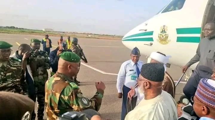 Niger : Venue négocier avec les nouvelles autorités, la délégation de la CEDEAO quasiment chassée de l'aéroport