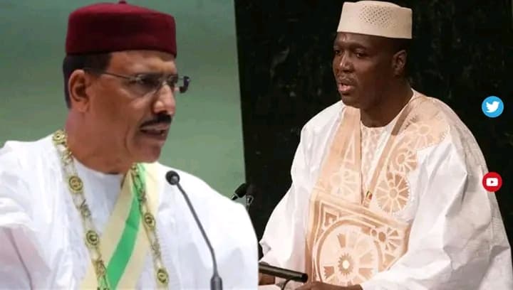 Niger : Traité d'étranger par Maïga, Bazoum interdit le transit de produits pétroliers à destination du Mali sauf à destination de la Minusma