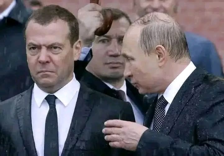 Russie : Dmitry Medvedev "si un seul russe est arrêté et envoyé à la CPI, cette cours pénale n'existera plus..."