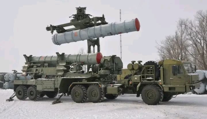Russie-USA : Un expert militaire révèle comment Moscou affrontera les missiles hypersoniques américains