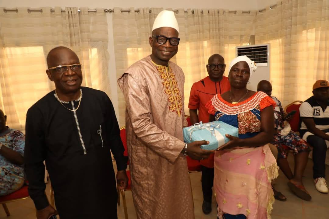 Côte d'Ivoire : N'ZI, les populations des villages de Kouakou-Ebinikro et d'Aman-Poukoukro expriment leur gratitude au Président du Conseil Régional du N'ZI