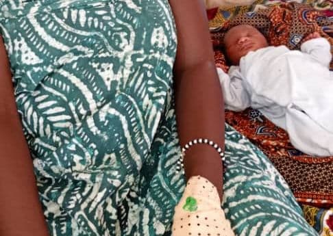 Côte d'Ivoire : Une candidate donne naissance en pleine épreuve écrite du BEPC