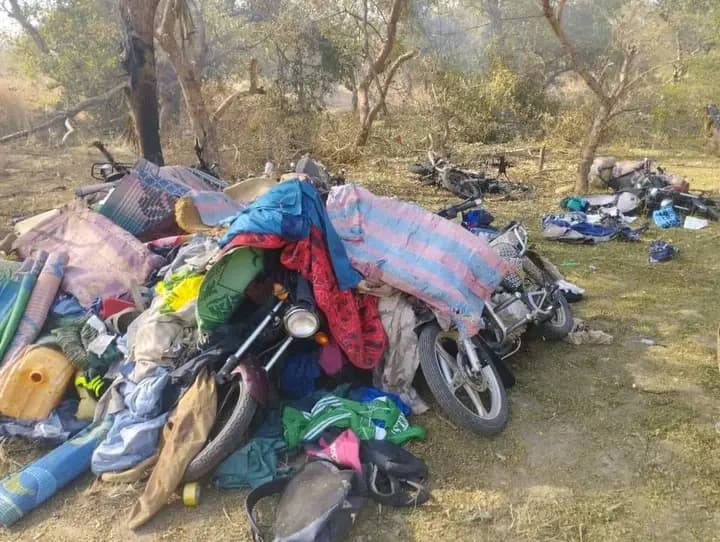 Burkina Faso : Une grande base terroriste réduite à néant à Kongloré, des centaines de terroristes tués