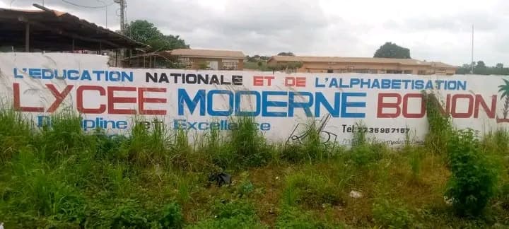 Côte d’Ivoire : Bonon, pour des moyennes insuffisantes, 412 élèves exclus du lycée moderne