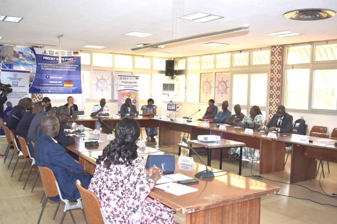 Côte d'Ivoire : ARSTM-ISMI, 2e stage de formation sur la gestion des marchandises dangereuses (projet SAFEPORT)