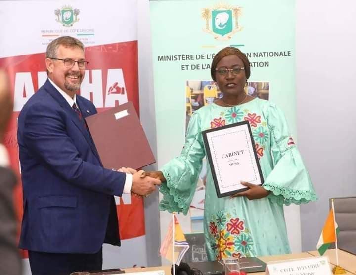 Côte d'Ivoire : Le pays et le Canada signent des accords de coopération