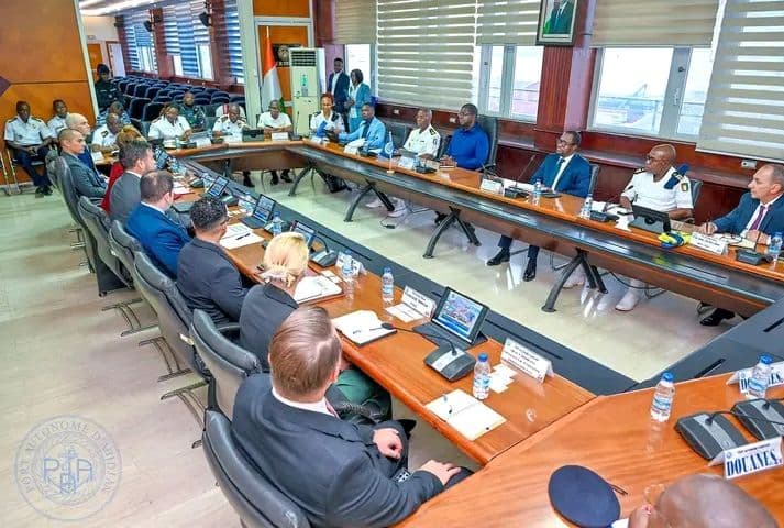 Côte d'Ivoire : Une délégation de Garde-Côtes américains au port d'Abidjan