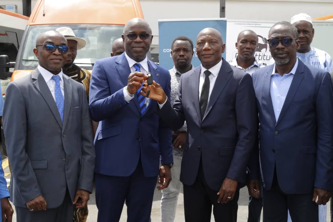 Côte d'Ivoire : Projet pilote « 40 minibus Abidjanais », les 15 derniers gbaka remis ce jeudi