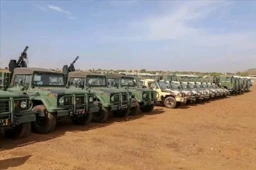 Mali : Le pouvoir vers le chemin de la "Vengeance" avec 1000 soldats