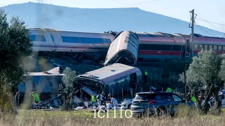 Espagne : Au moins 46 personnes tuées dans une collision entre deux trains
