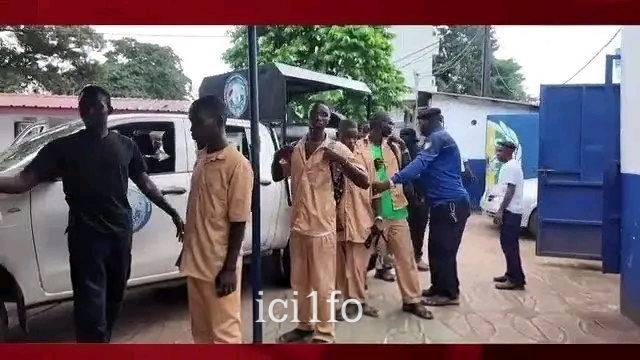 Guinée : Des élèves traqués dans les bars et les rues pendant les heures de cours