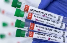 2022-05-24T204350Z_1449633674_RC25DU9XT8AI_RTRMADP_3_HEALTH-MONKEYPOX-CANADA